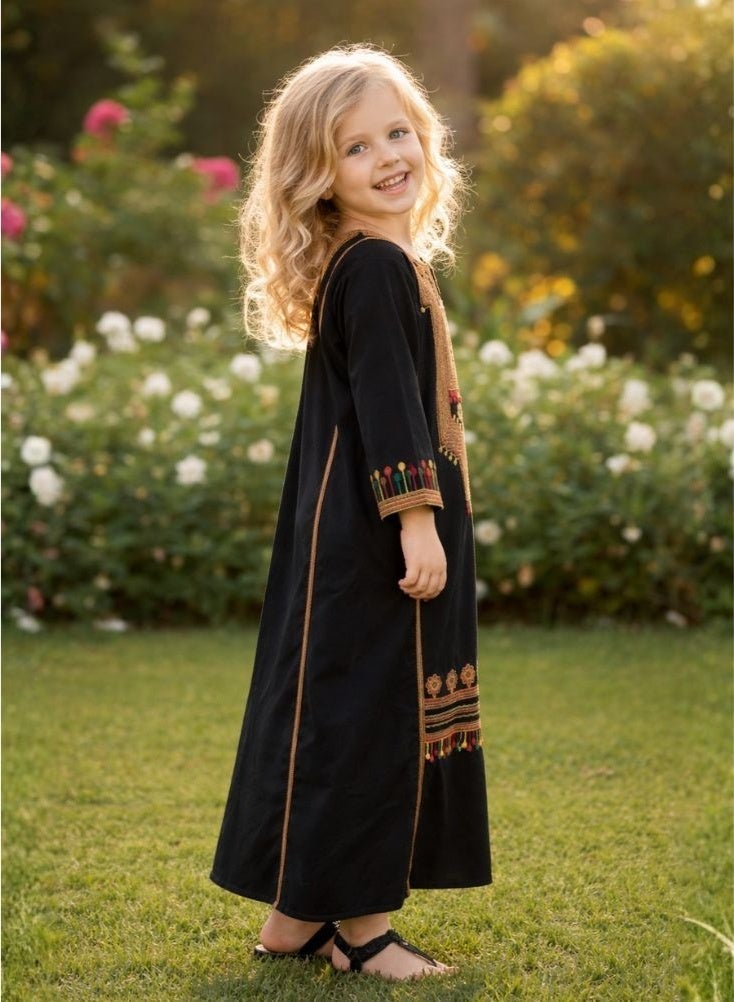 Premium Asiri Kids Tatreez Embroidered Maxi Jalabiya Dress for Girls – Elegant Black Long Dress for Traditional Saudi Arabia Foundation Day - Image 4